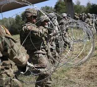 US Troops to Cover Mexican Border